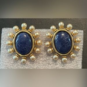 Neoclassical Style Earrings(Clip)